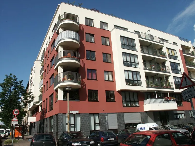 2 Zimmerwohnung mit Balkon und Parkett - Mitten im Kietz WHG 6 — photo 1